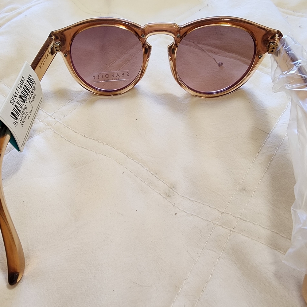 Seafolly Bronte Blush Round Frame Sunglasses - Picture 4 of 5